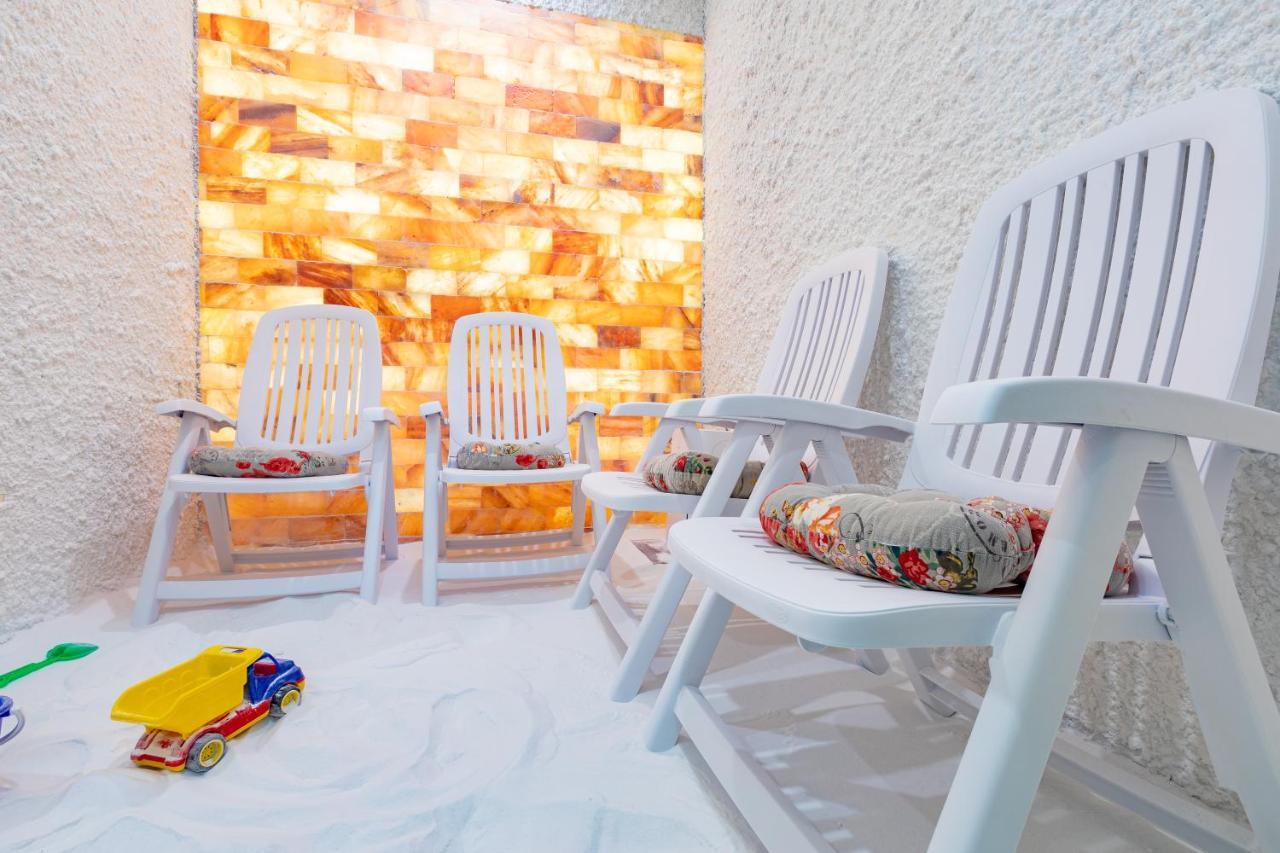 דבין Spa Hotel Persenk מראה חיצוני תמונה Salt room