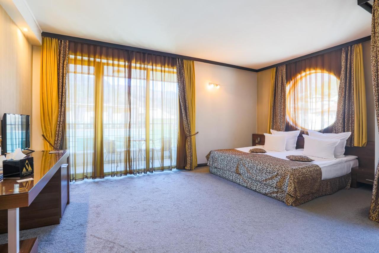 דבין Spa Hotel Persenk מראה חיצוני תמונה A room at the hotel